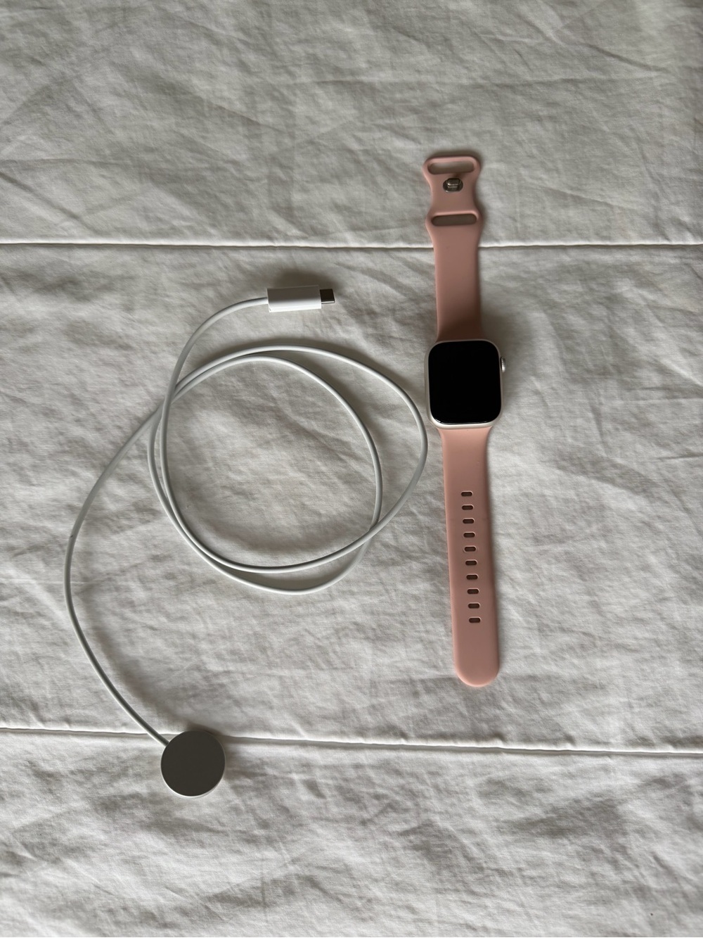 Apple Smartwatch with Silicone Band